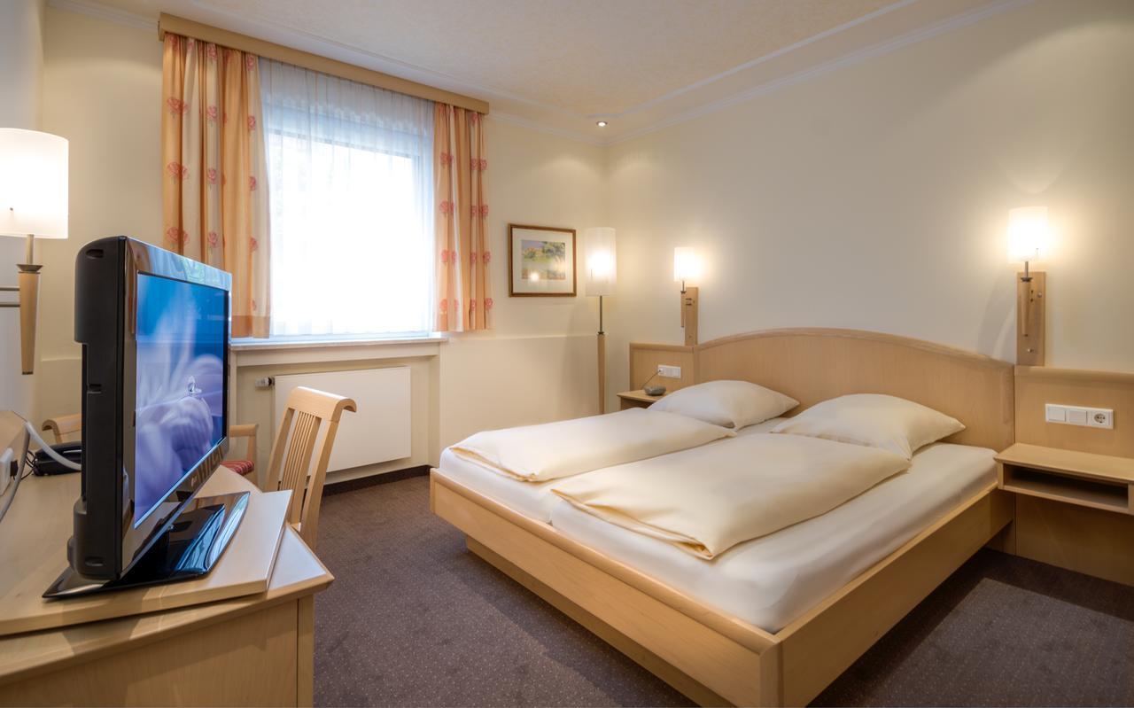 Hotel Gasthof Zur Post Unterföhring Szoba fotó